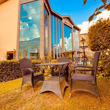 Hotel The North Wind In City Center, Manali Manāli Exterior foto