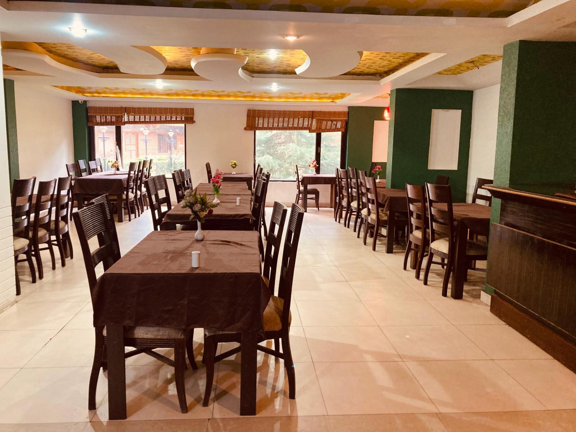 Hotel The North Wind In City Center, Manali Manāli Exterior foto